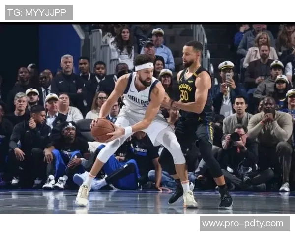 库里感慨与克莱同在的珍贵时光每一次相聚都是温暖的回忆